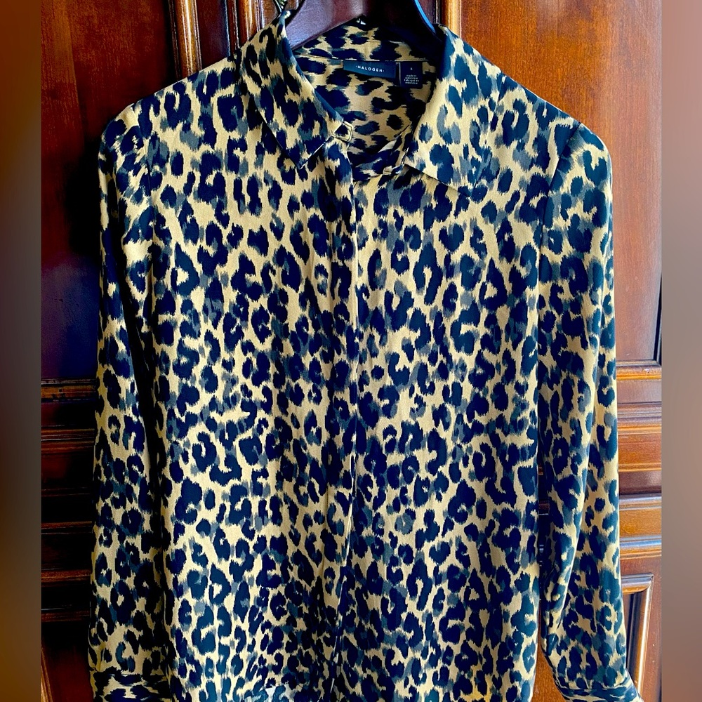 Nordstrom Halogen leopard print blouse.